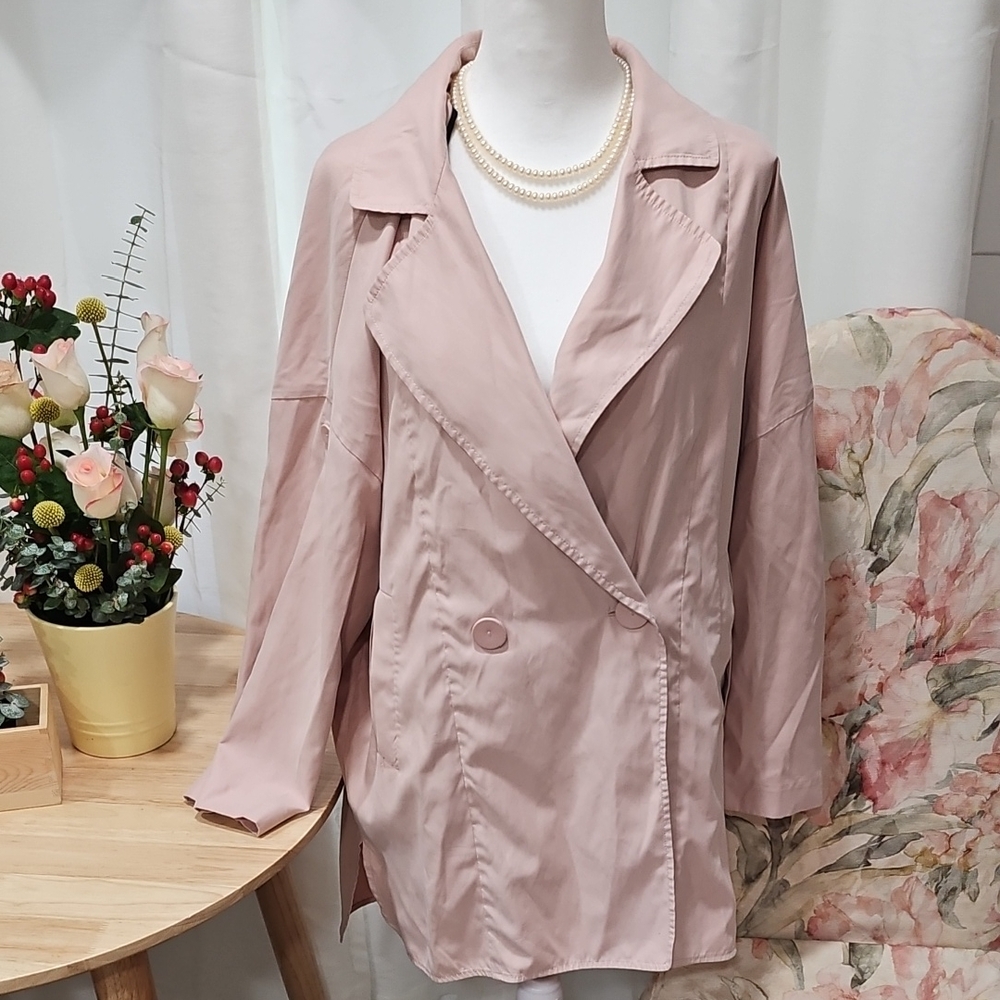 Elegant Pink Women's Jacket